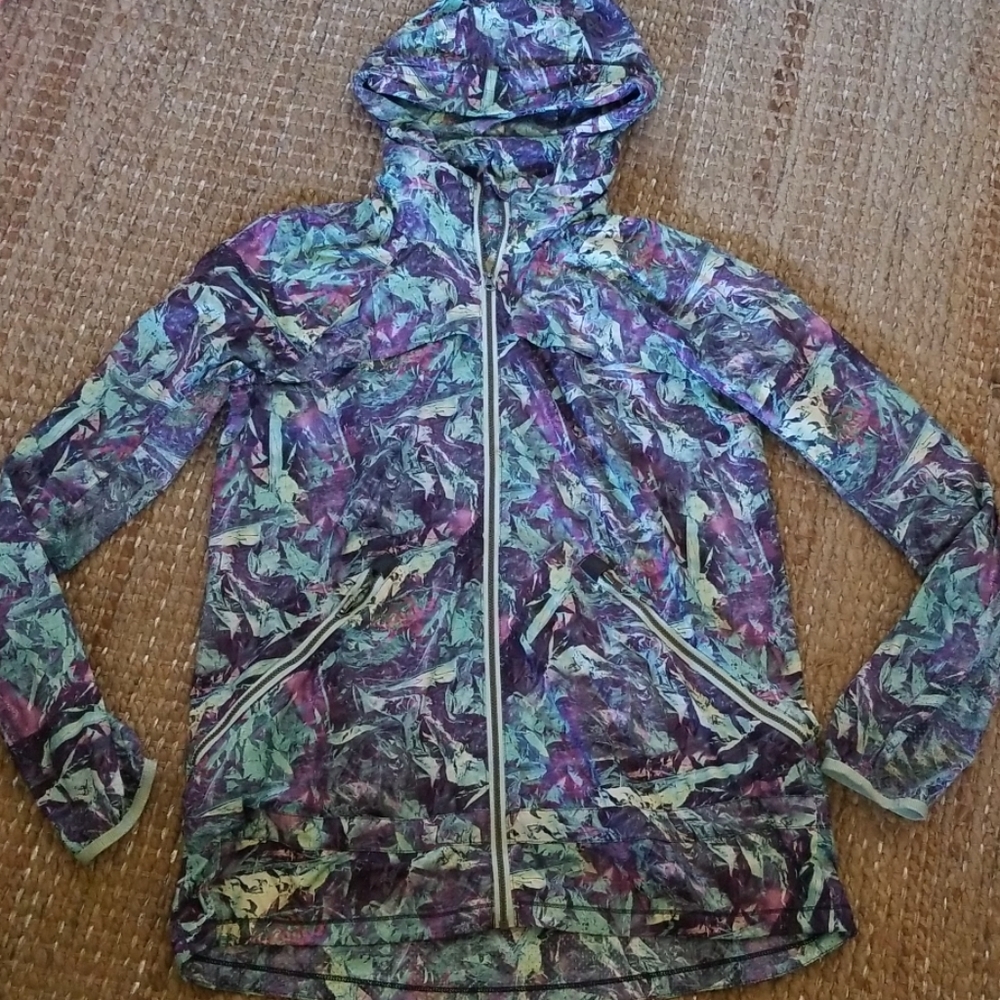 Lululemon Pack it Up Pack it In Jacket